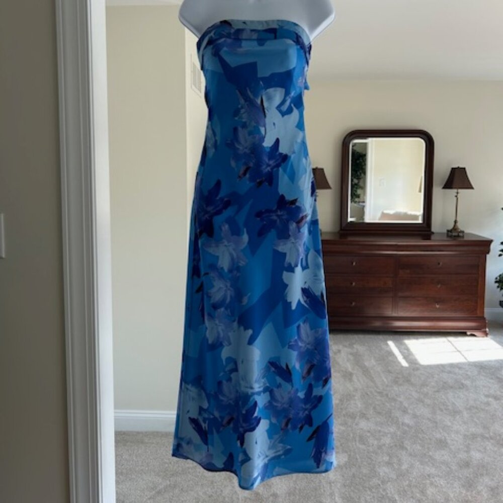 Blue Floral Strapless Maxi Dress – XS – Worn Once